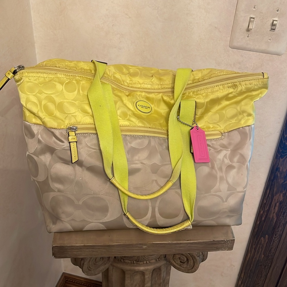 COACH Tote Bag